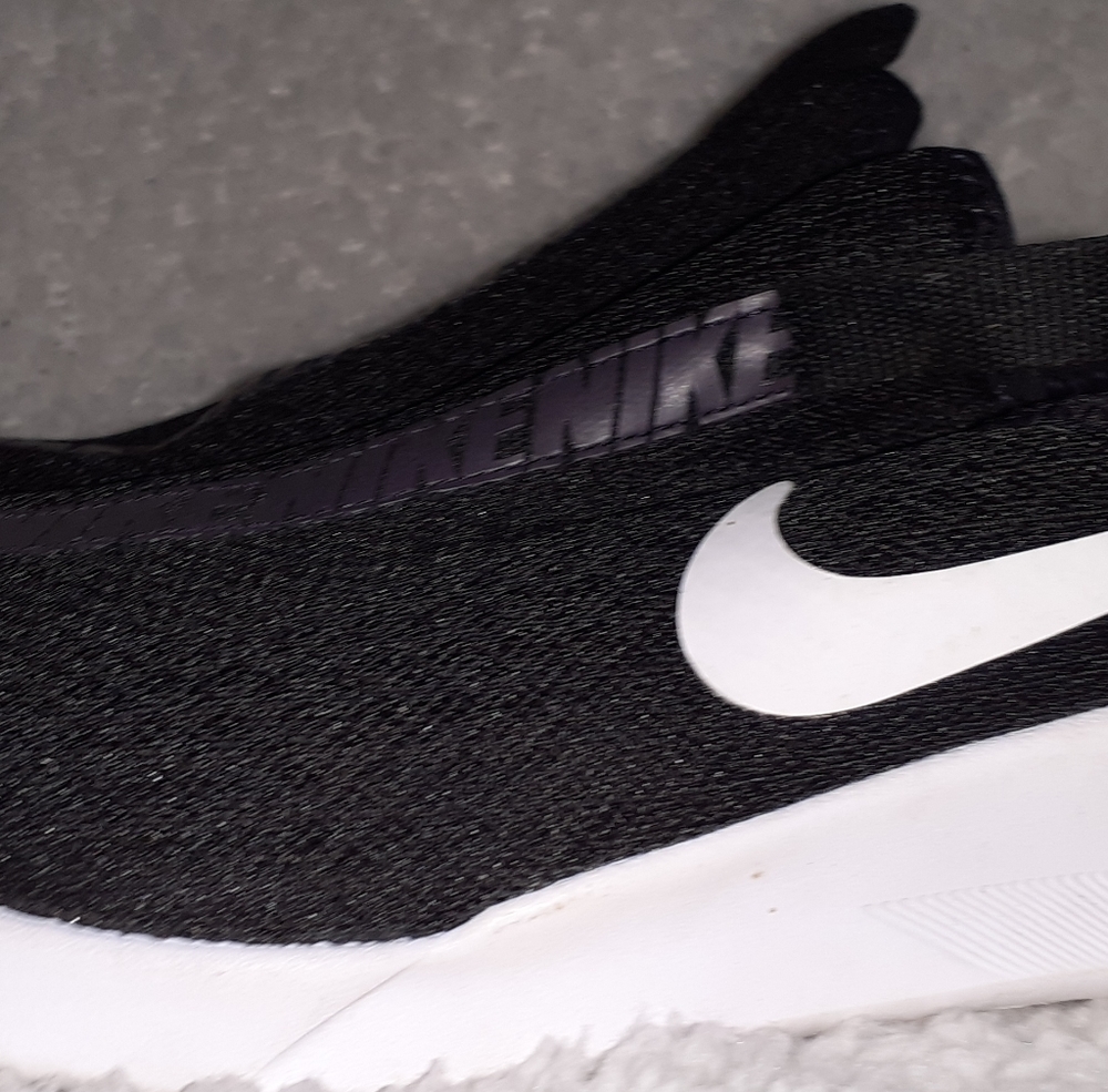Womens NIKE shoes